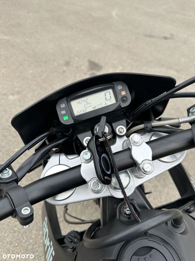Aprilia SX - 18