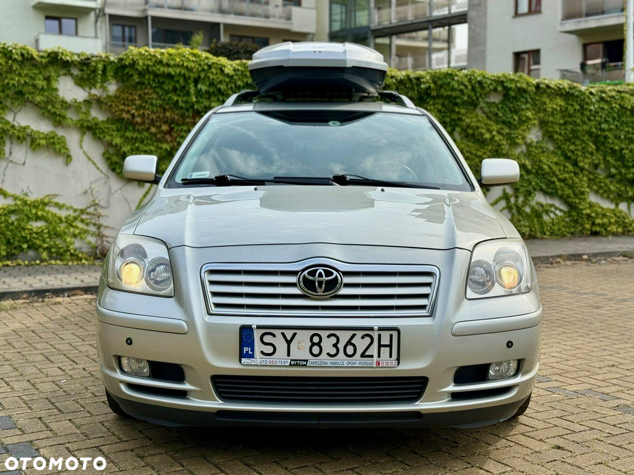 Toyota Avensis 2.0 VVT-i Combi Executive - 10