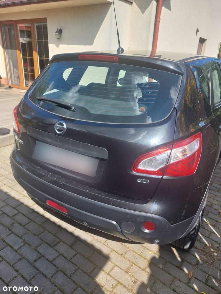 Nissan Qashqai - 2