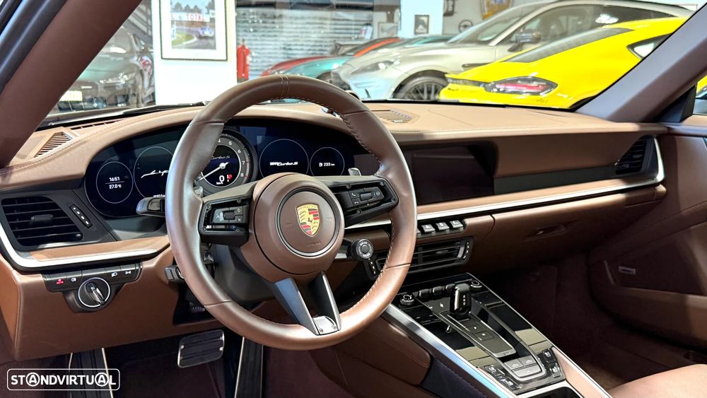 Porsche 911 (992) Turbo S PDK - 20