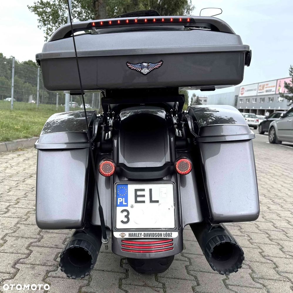 Harley-Davidson Touring Street Glide - 8