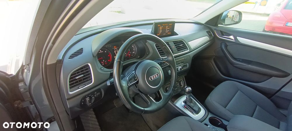 Audi Q3 2.0 TDI Quattro Sport S tronic - 27