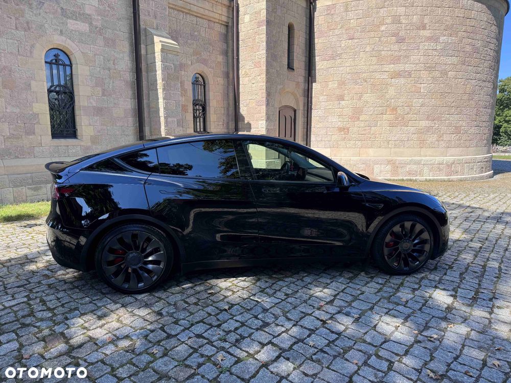 Tesla Y Model Performance Dual Motor AWD - 20