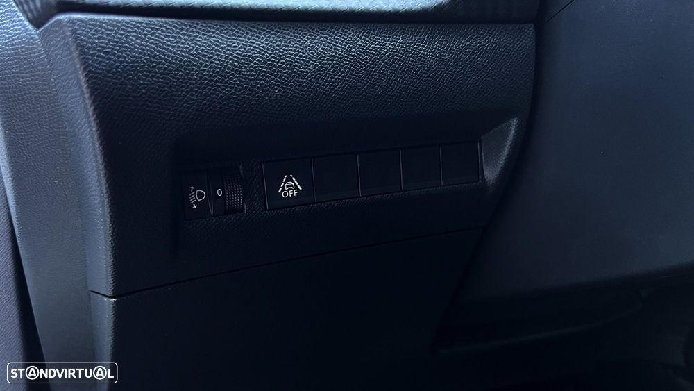 Peugeot 2008 BlueHDi 110 Active Pack - 15