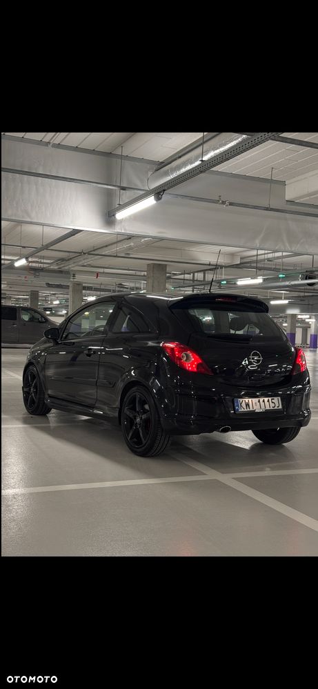 Opel Corsa 1.6 Turbo GSi - 8