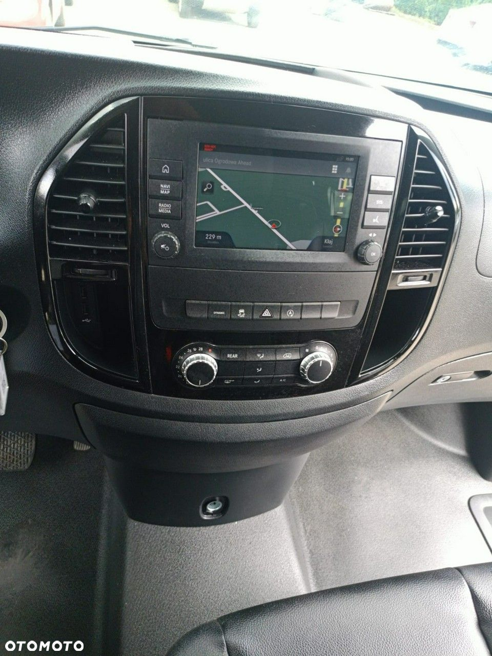 Mercedes-Benz Vito - 20