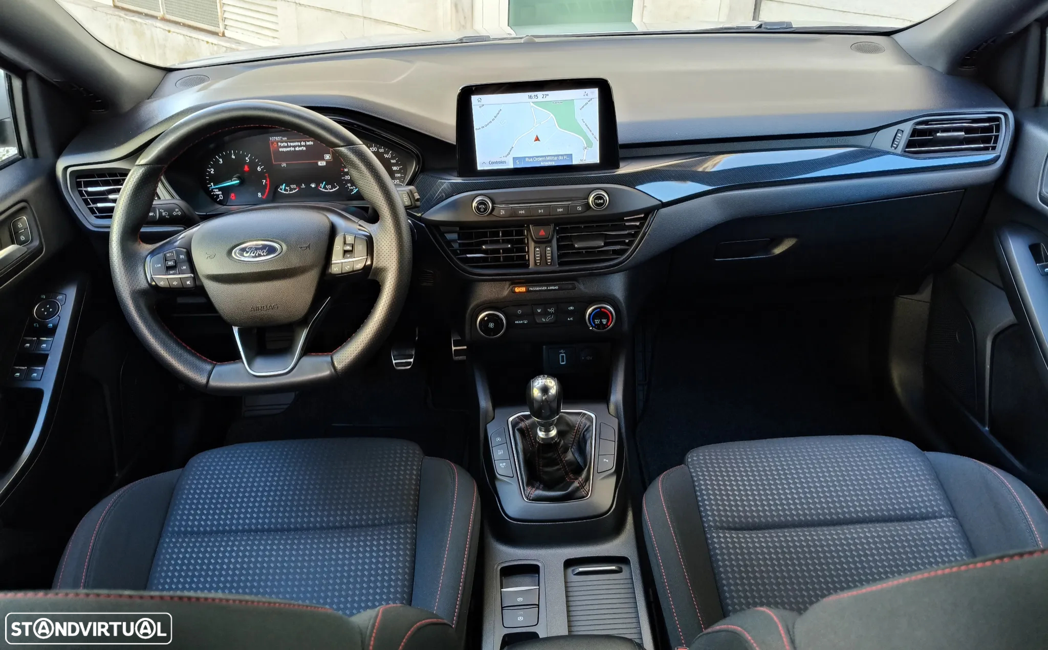 Ford Focus SW 1.0 EcoBoost ST-Line - 23