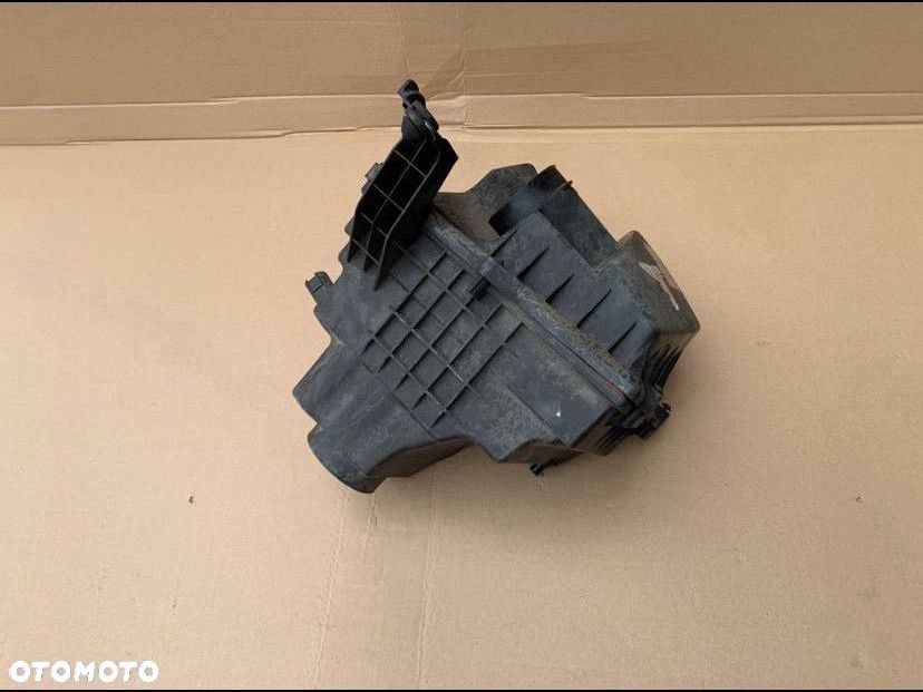 Obudowa filtra powietrza Ford c-max mk1 focus mk2 - 1