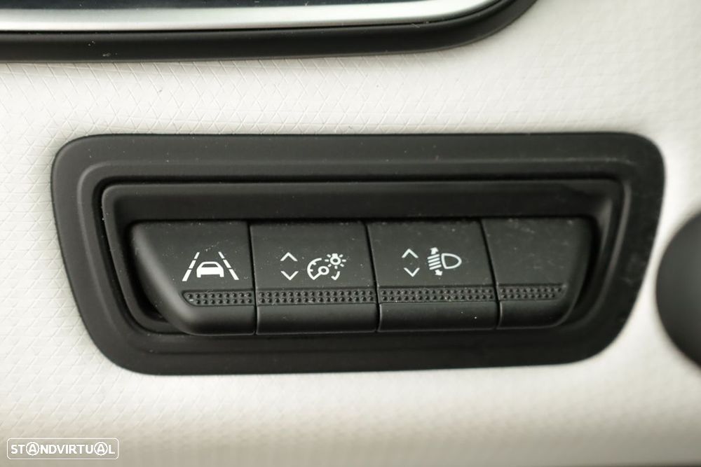 Renault Clio 1.0 TCe Techno - 20