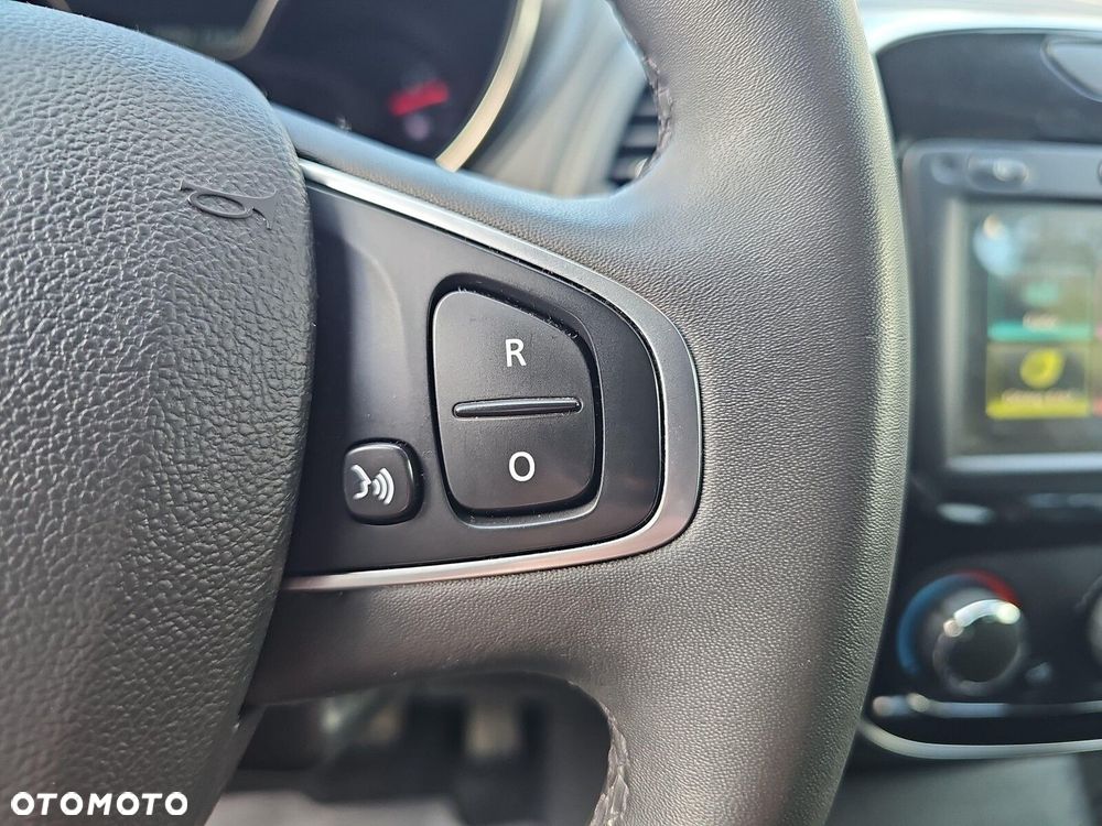 Renault Captur - 16