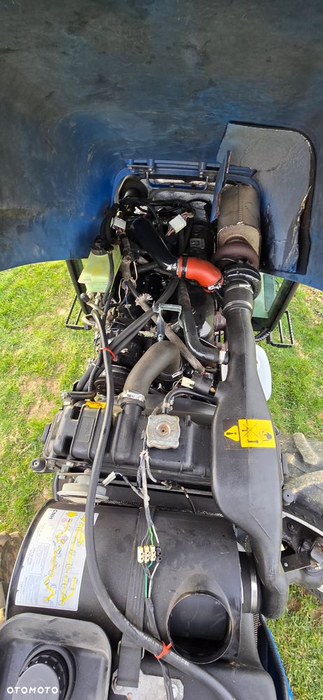 New Holland TN85FA - 21