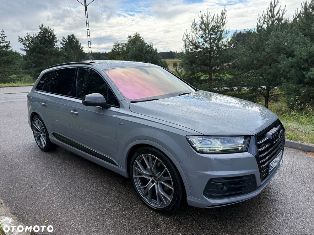 Audi Q7 - 6