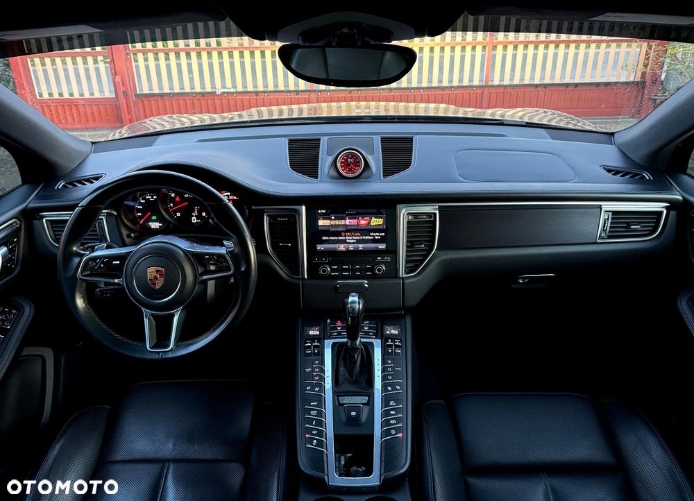 Porsche Macan GTS PDK - 15
