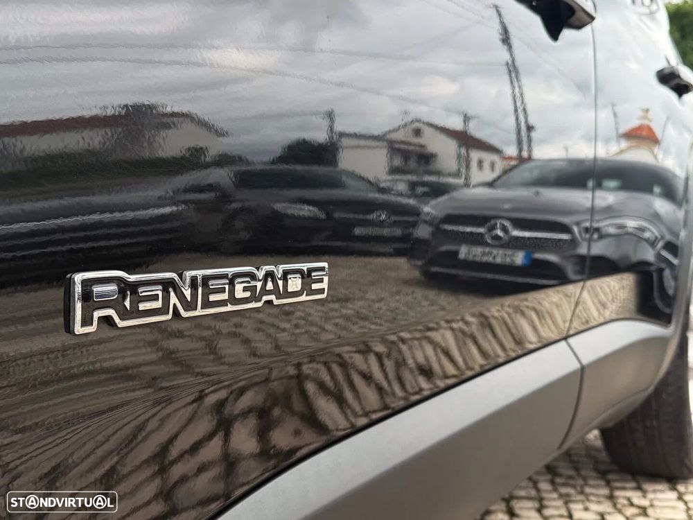 Jeep Renegade - 38