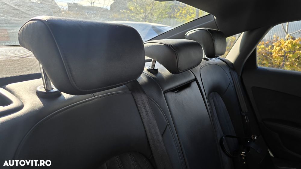 Audi A6 Avant 2.0 TDI DPF multitronic - 32