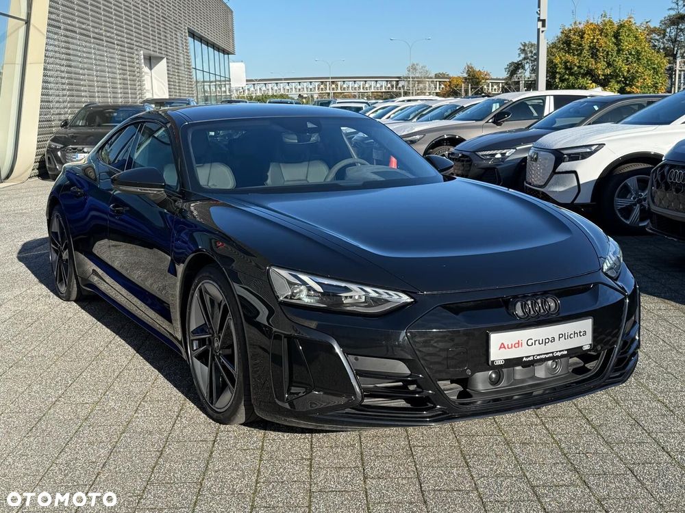 Audi e-tron GT - 10