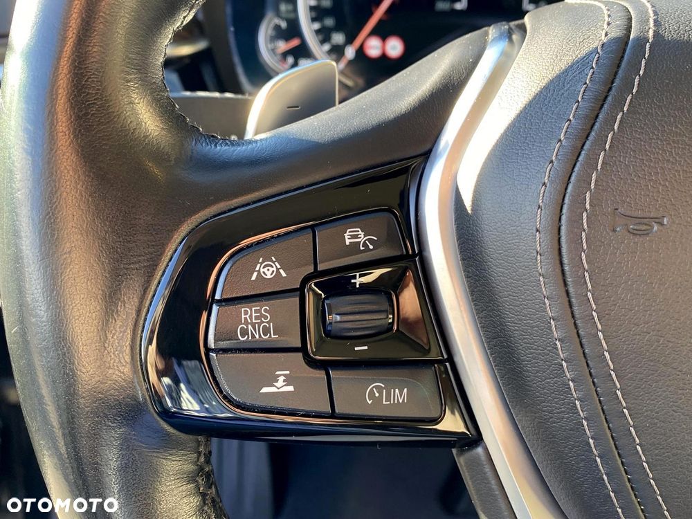 BMW 6GT 640d xDrive Luxury Line sport - 36