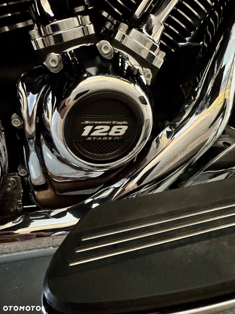 Harley-Davidson Touring Road King - 10