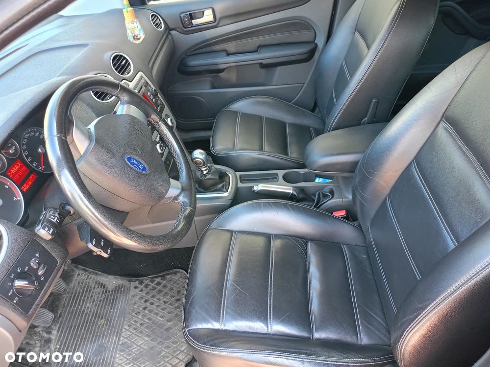 Ford Focus 2.0 TDCi Trend + DPF - 6