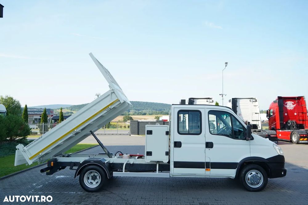 Iveco DAILY 35-130 / OȚEL CU BASCULATOR SPATE / CAMION MIX - 7 LOCURI / DOUĂ / MANUAL / IMPORTAT / - 7