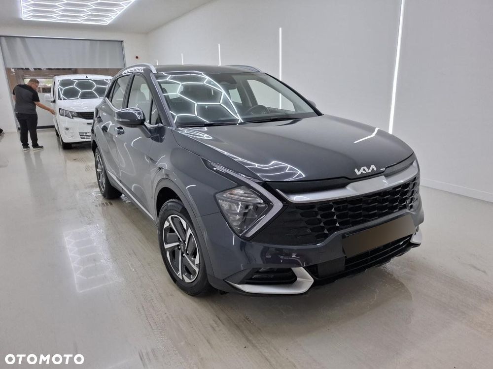 Kia Sportage 1.6 T-GDI HEV Business Line 2WD - 16