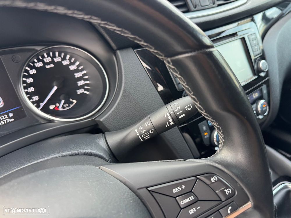 Nissan Qashqai 1.5 dCi Acenta C/Barras de Tejadilho - 18
