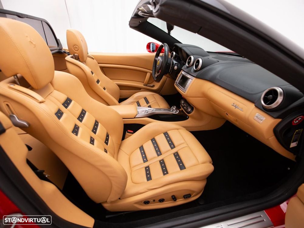 Ferrari California - 8