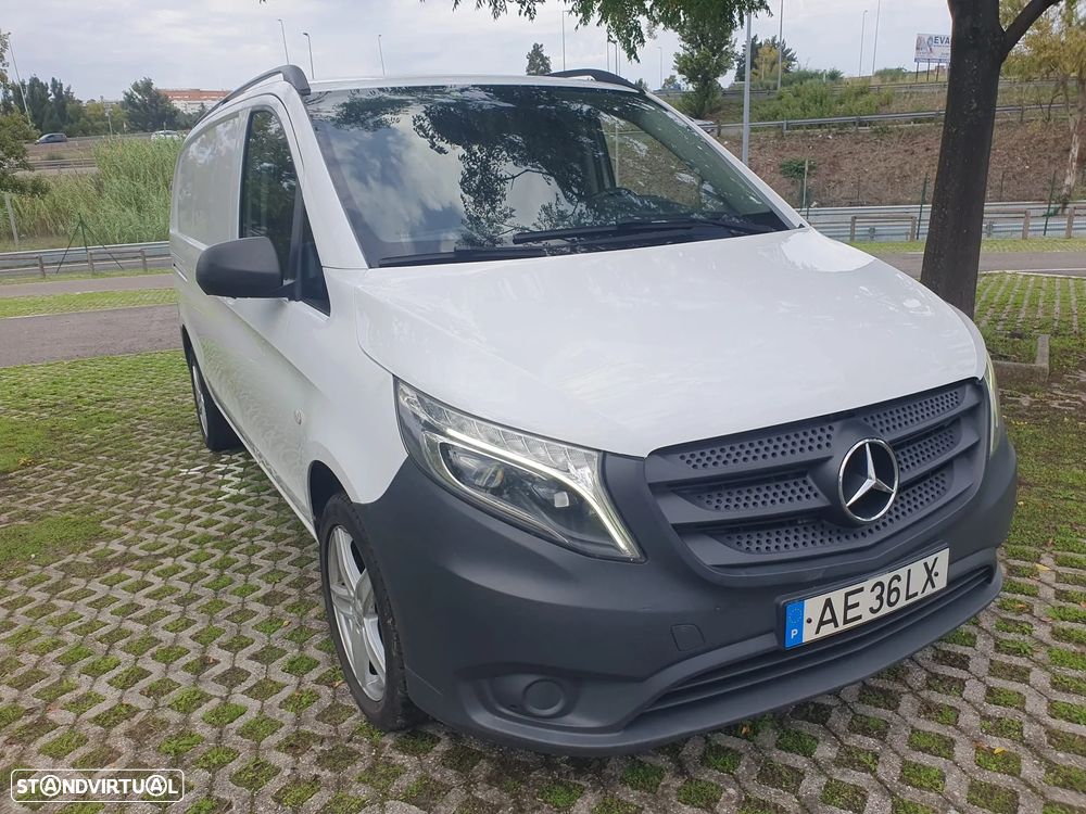 Mercedes-Benz Vito 119CDI Automática - 4