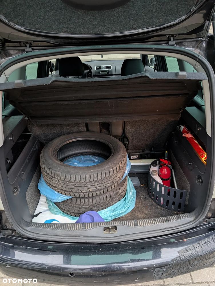 Skoda Roomster 1.6 16V - 13