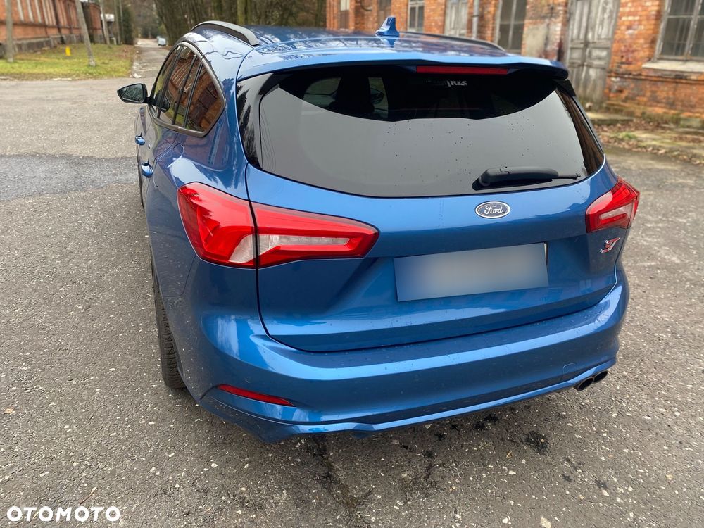 Ford Focus 2.0 EcoBlue ST - 9