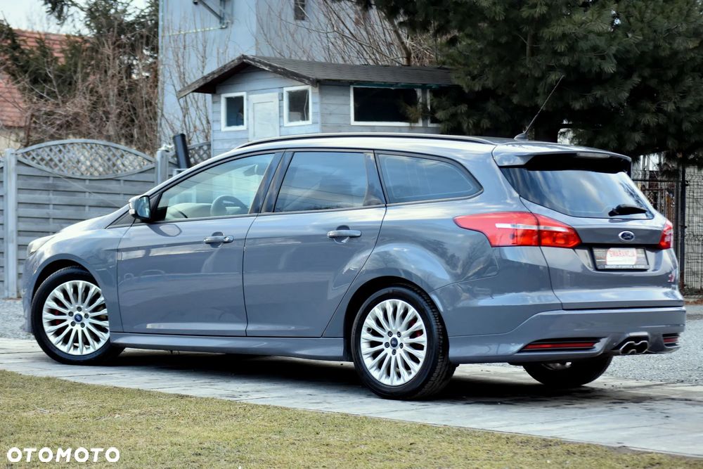 Ford Focus 2.0 TDCi ST - 14