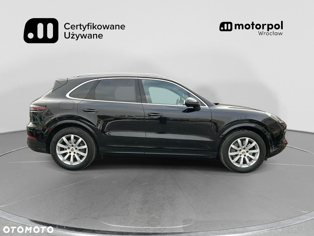 Porsche Cayenne S - 16