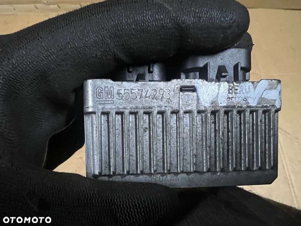 Przekaźnik moduł świec żarowych Opel Insignia A 2.0 CDTI 55574293 - 4