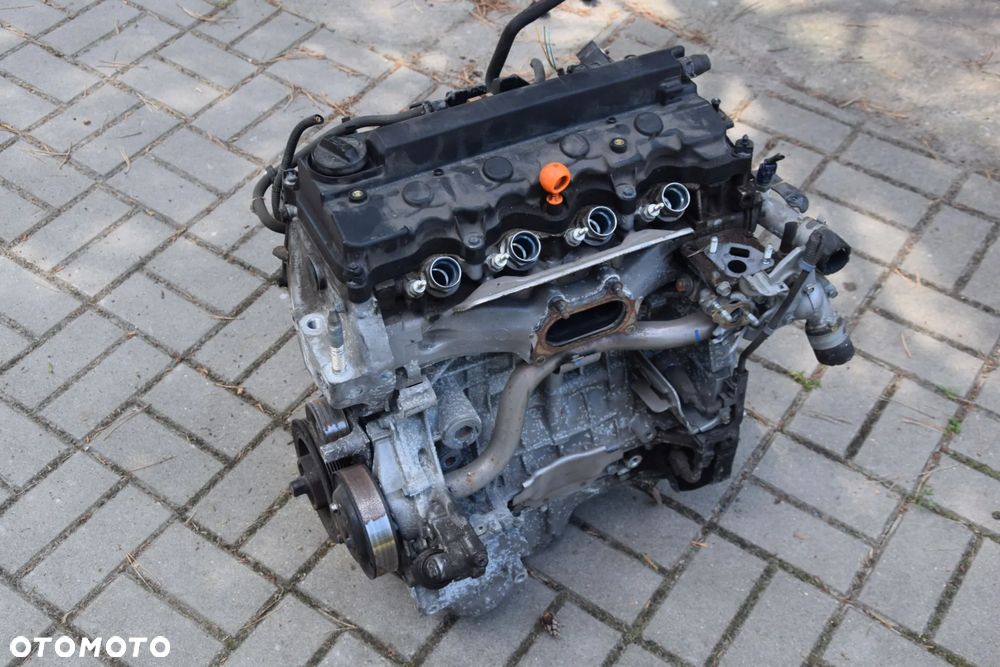 Honda Civic VIII UFO 06-11 1.8 Silnik słupek R18A2 stan TOP tylko 115.000km suchy (też R18A1) - 1