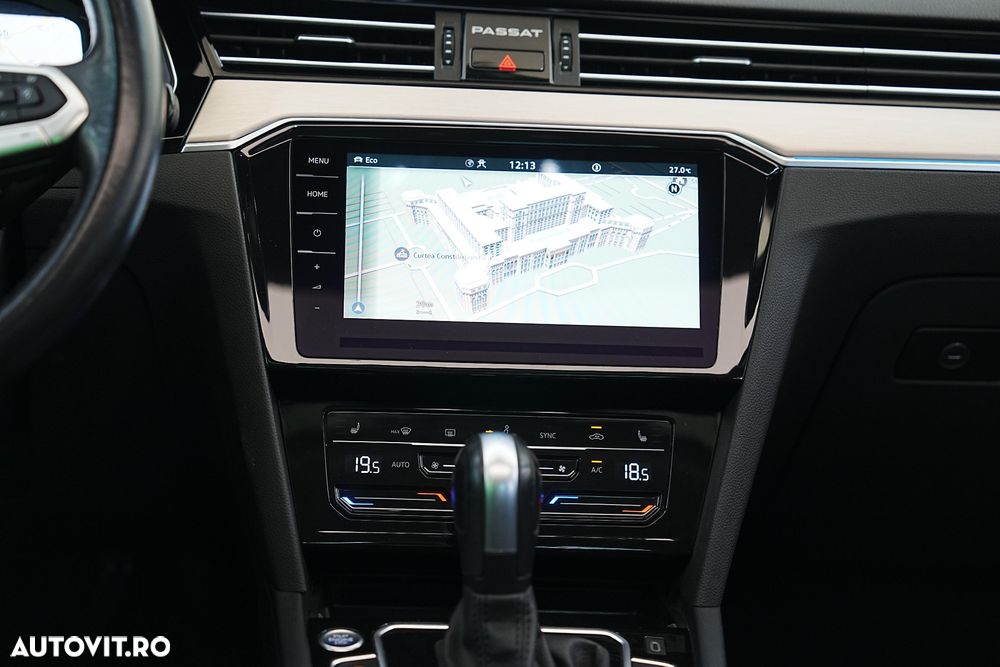 Volkswagen Passat 2.0 TDI SCR DSG Highline - 20