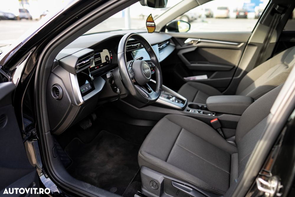 Audi A3 2.0 TDI S tronic sport - 24