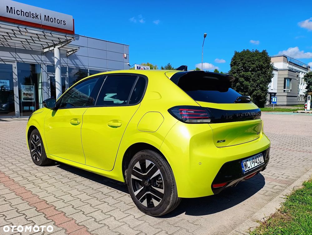 Peugeot 208 1.2 mHEV Allure e-DCS6 - 10