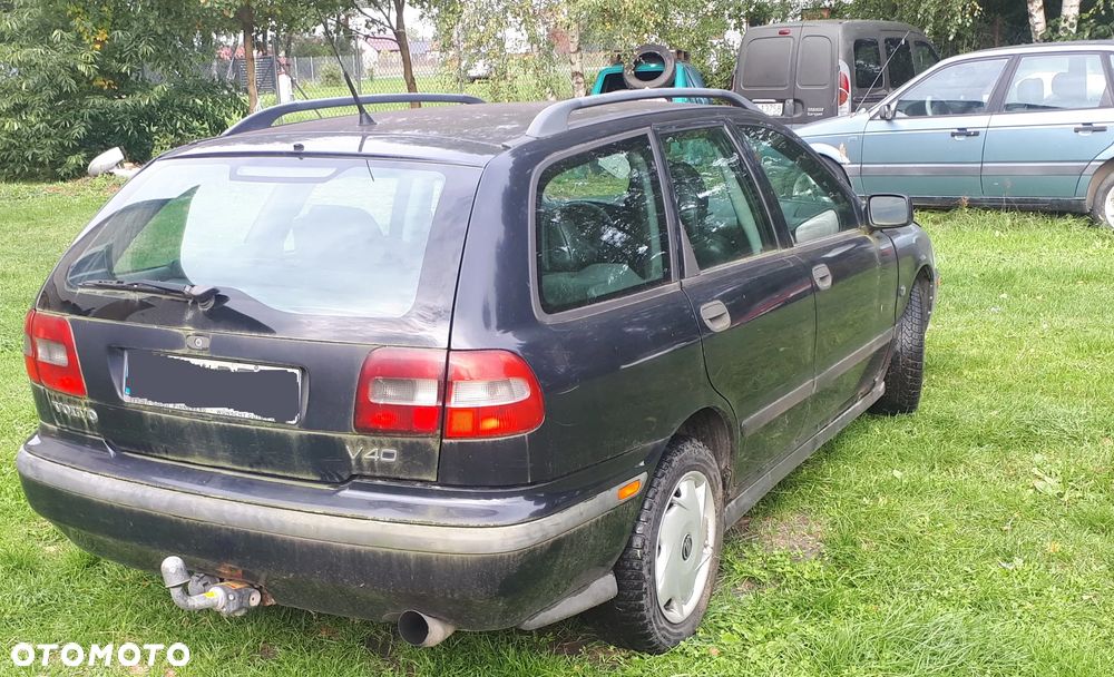 Volvo V40 1,9TD Wszystkie części Silnik skrzynia koła drzwi maska lampy szyby fotele - 6