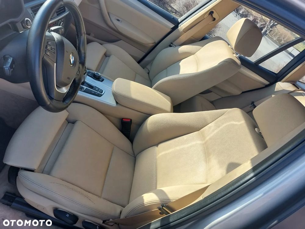 BMW X3 xDrive20i - 12