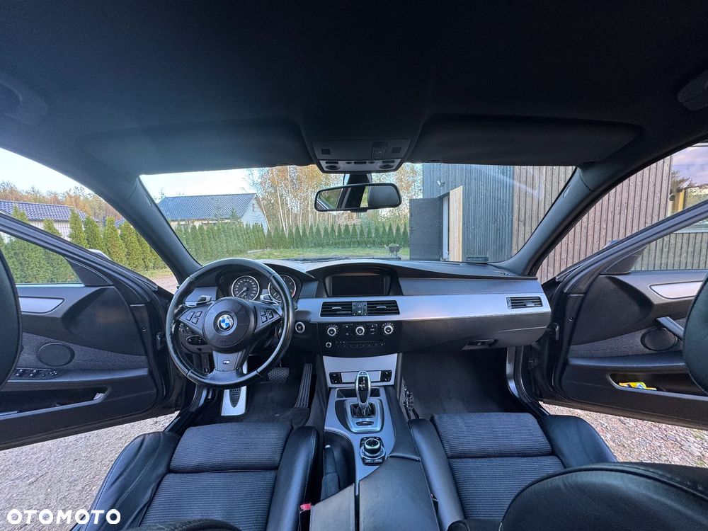 BMW Seria 5 530d Sport-Aut Edition Sport - 12