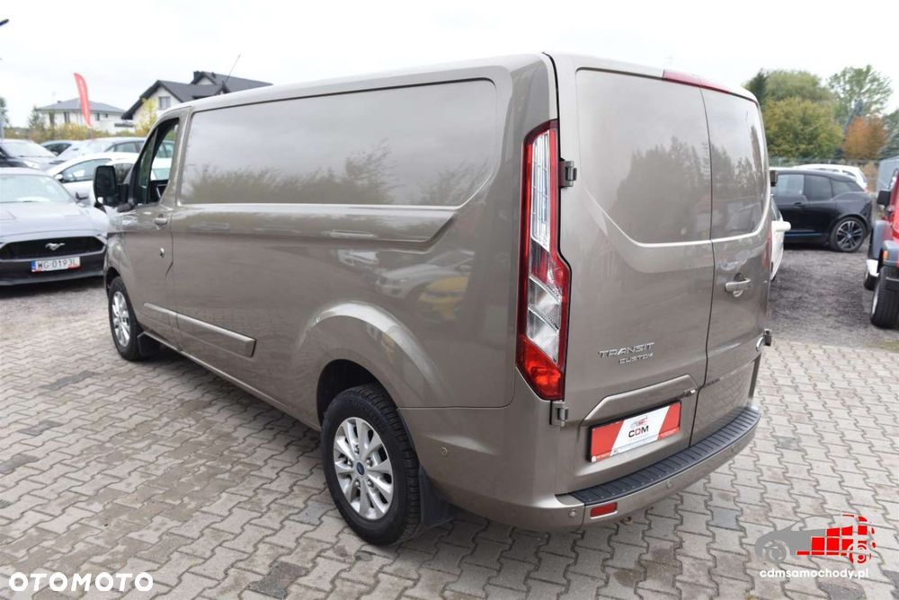 Ford Transit Custom - 8