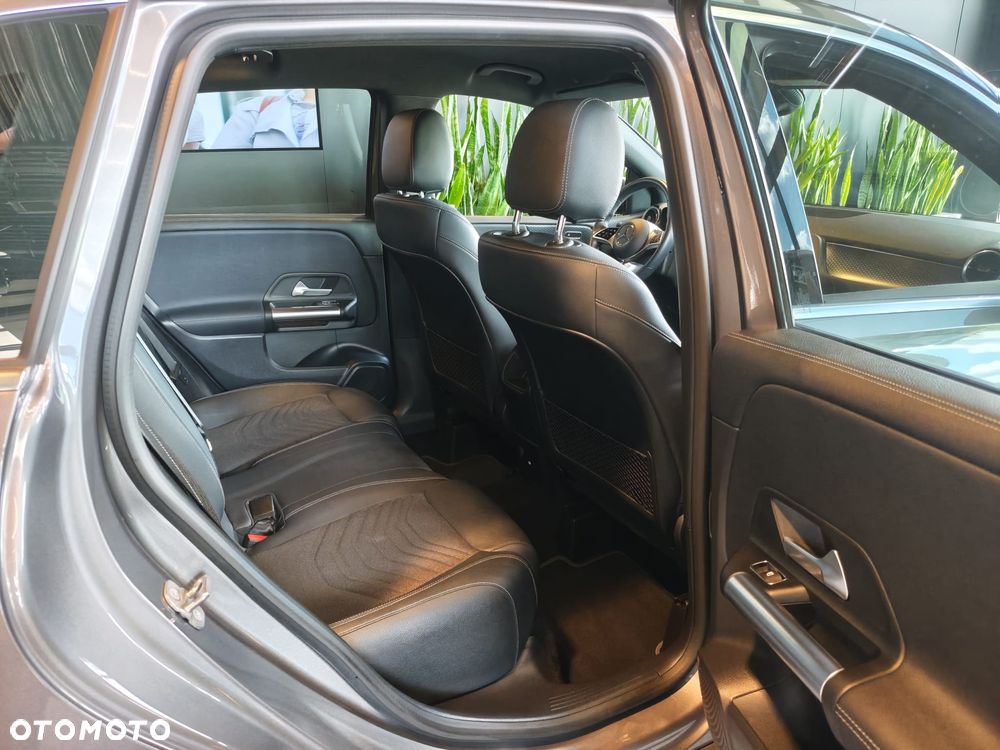 Mercedes-Benz Klasa B 200 d Progressive 8G-DCT - 17