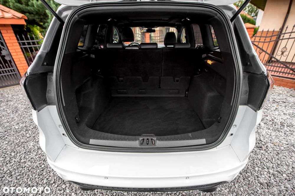 Ford Kuga 2.0 TDCi AWD ST-Line - 34