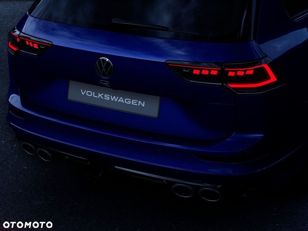 Volkswagen Golf VIII 2.0 TSI 4Motion R - 19