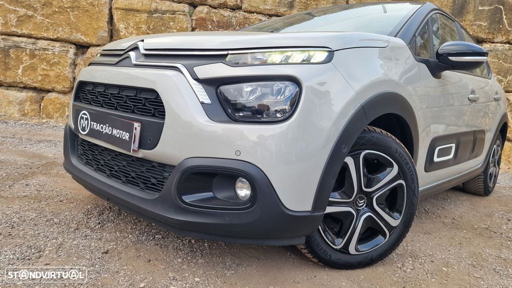 Citroën C3 1.2 PureTech Shine EAT6 - 10