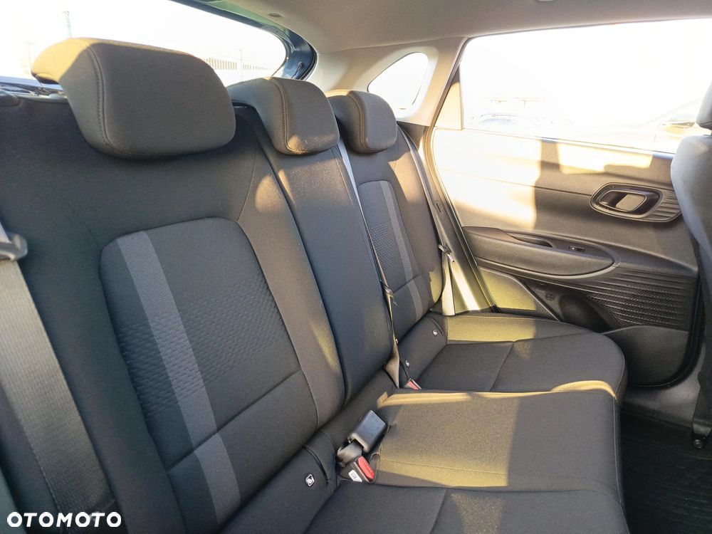 Hyundai i20 1.2 Modern - 21