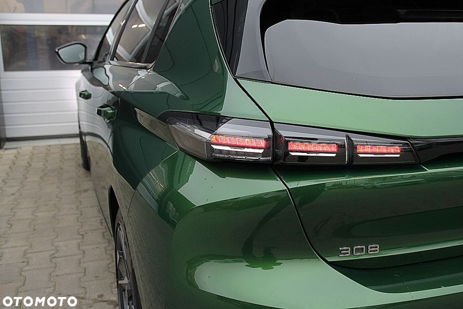 Peugeot 308 1.2 PureTech Allure Pack S&S EAT8 - 23