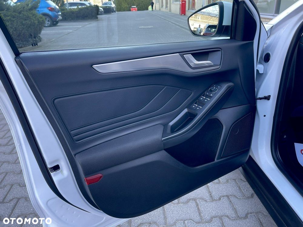 Ford Focus - 18