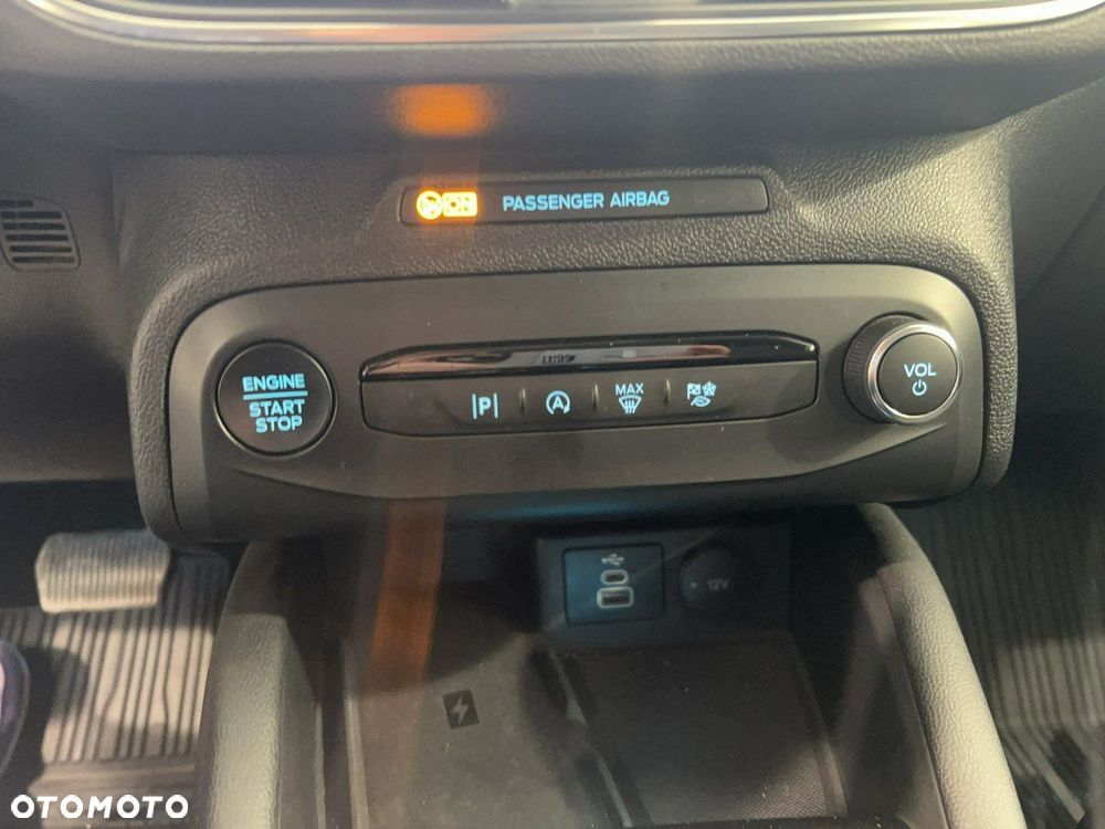 Ford Focus - 21