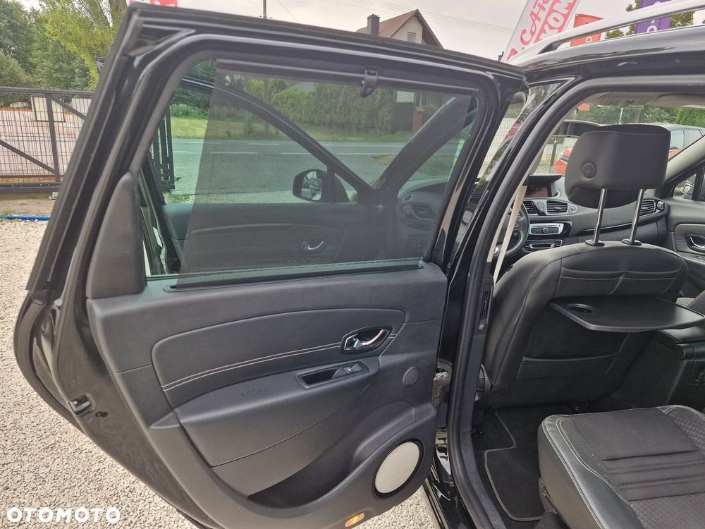 Renault Grand Scenic ENERGY TCe 130 BOSE EDITION - 20